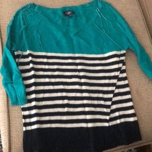 American Eagle Navy and Teal Sweater